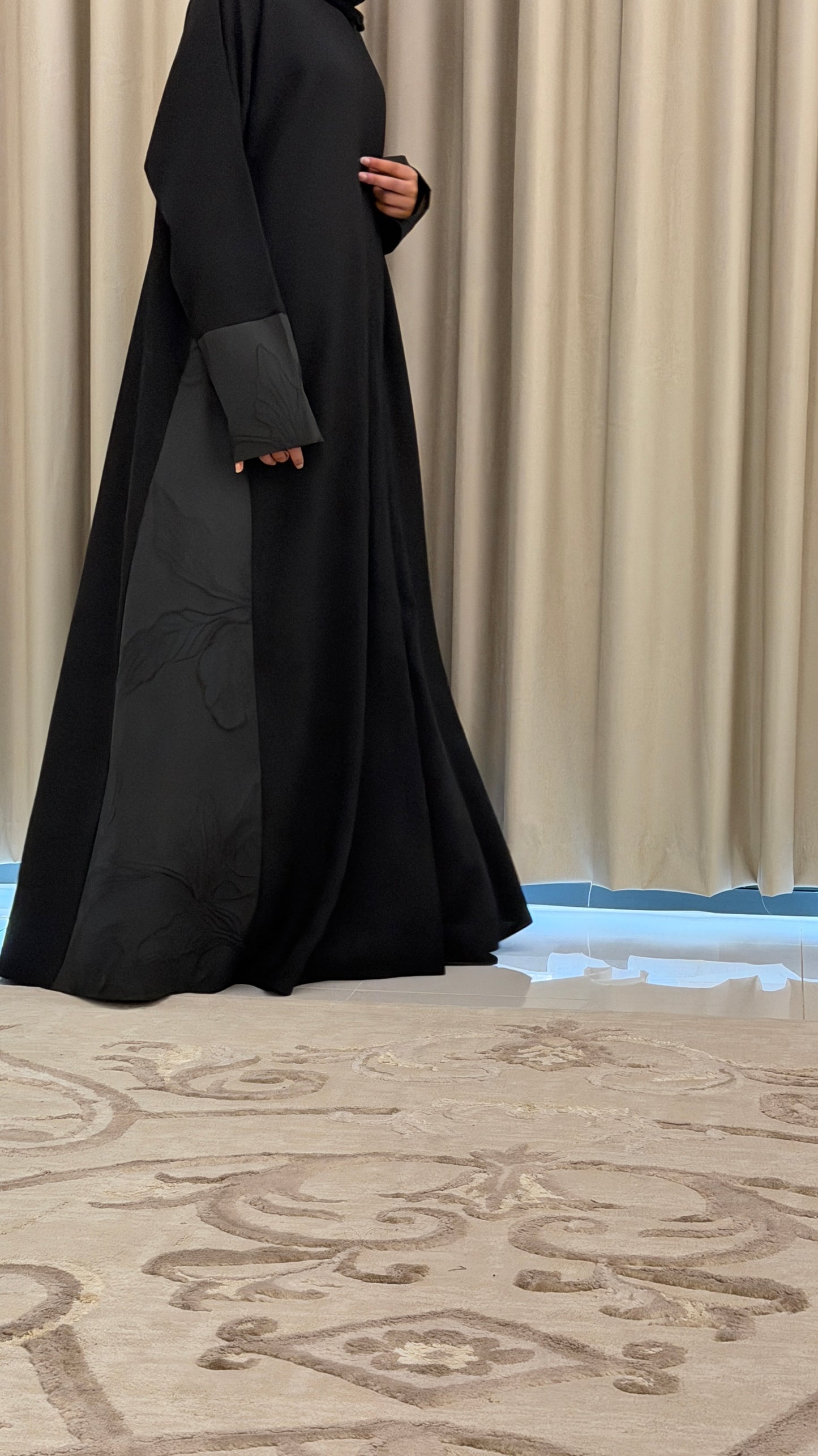 Zahra Floral Abaya