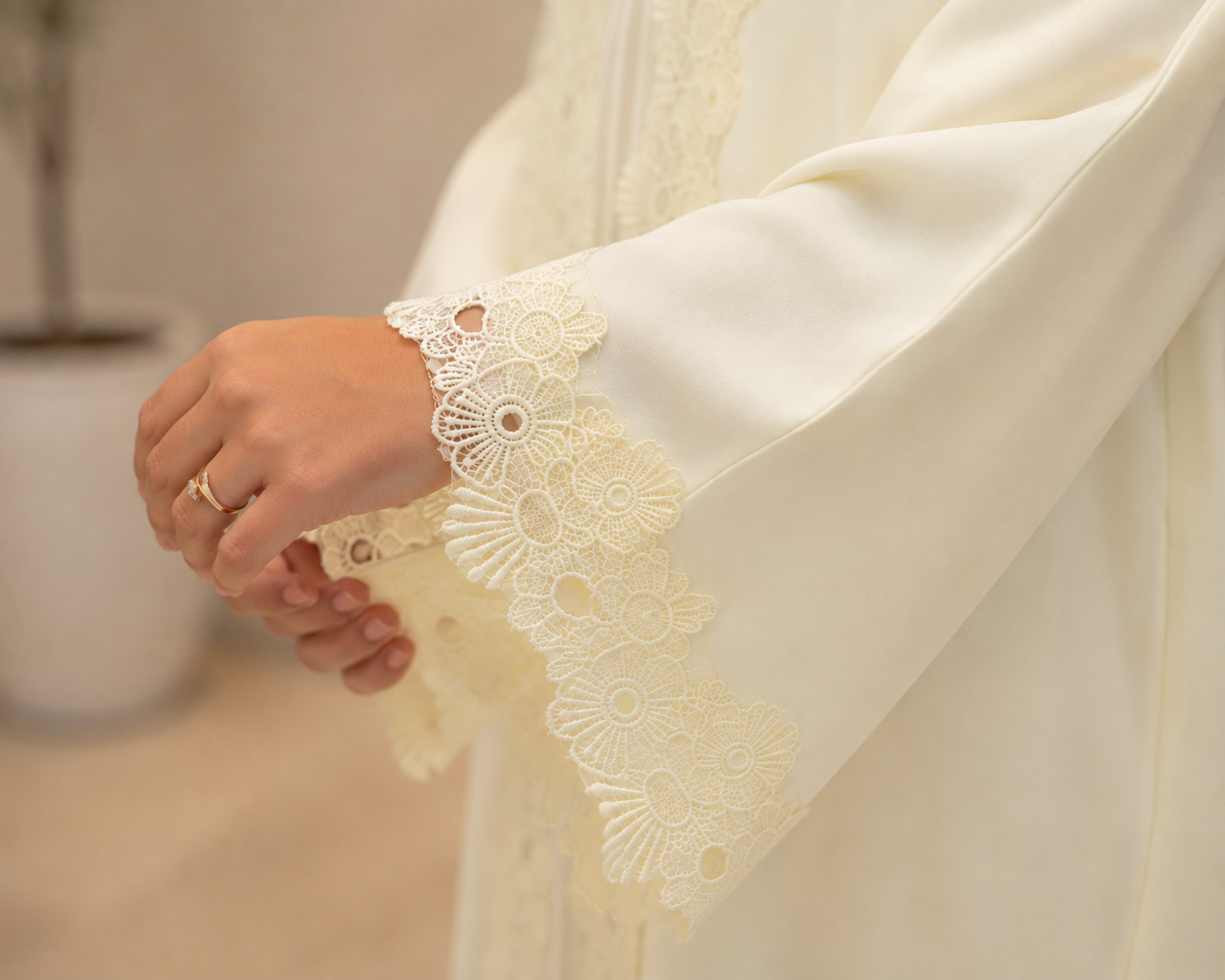 Vanilla cream Abaya