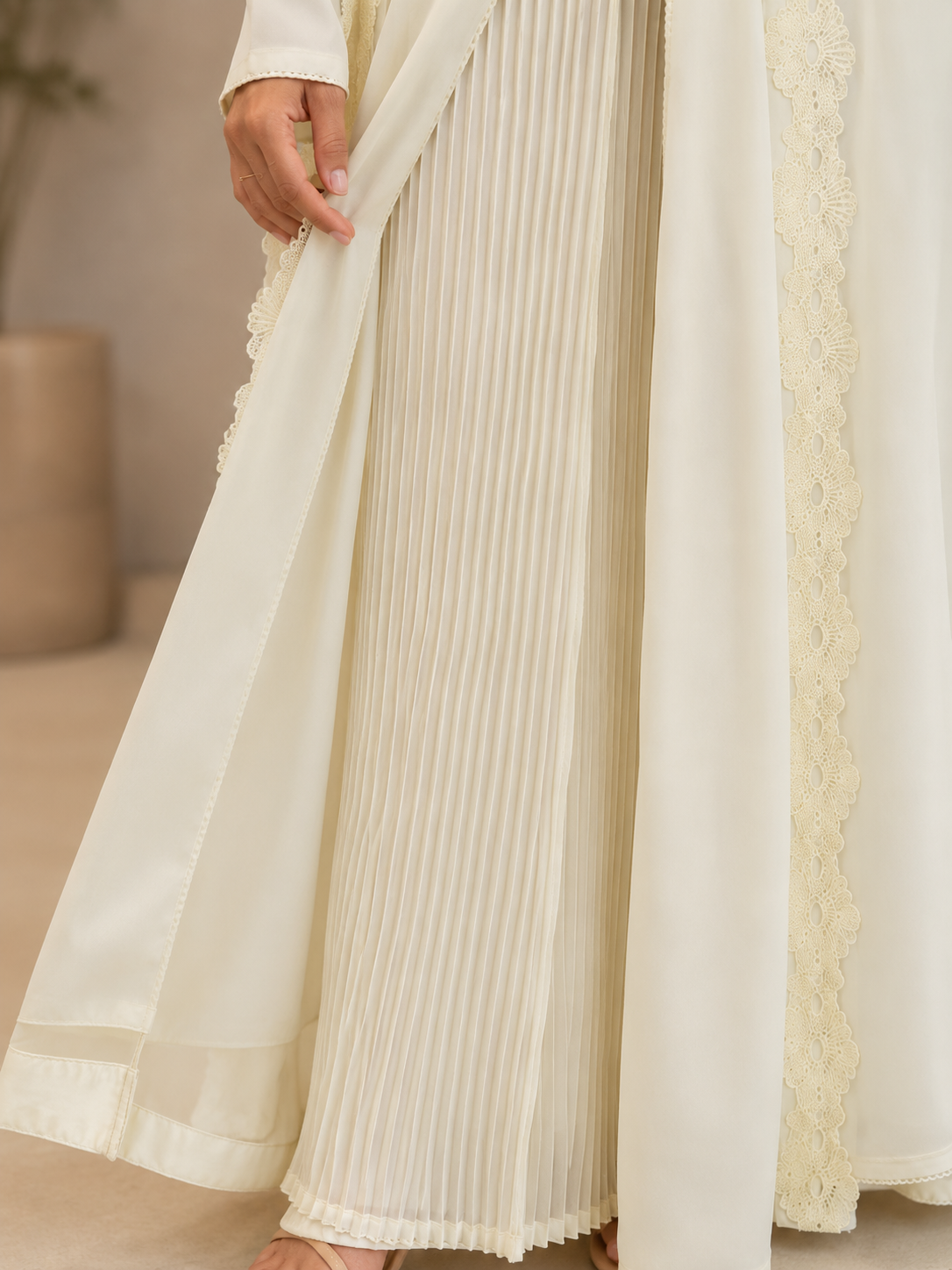 Vanilla cream Abaya