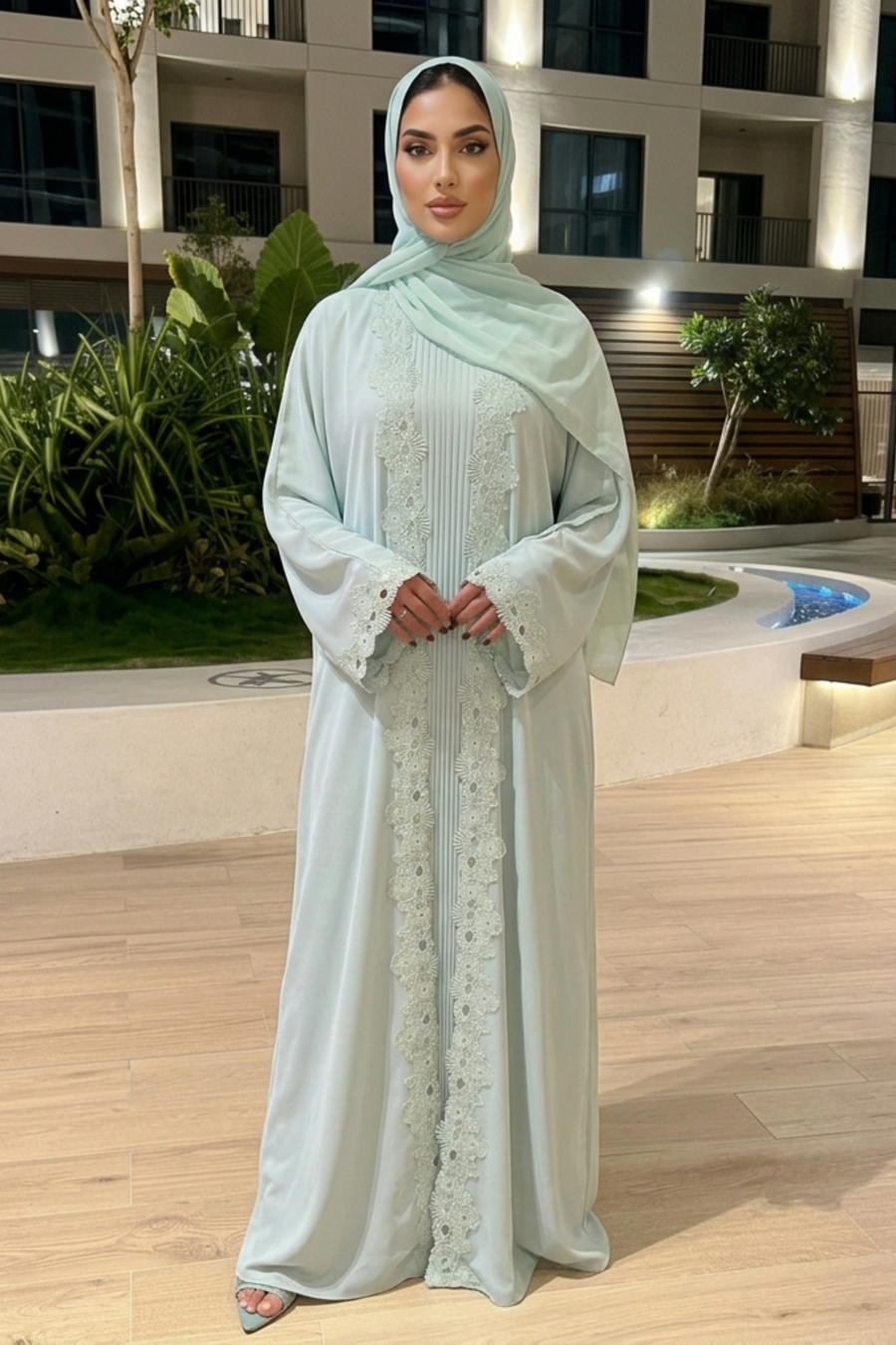 نورة عباية