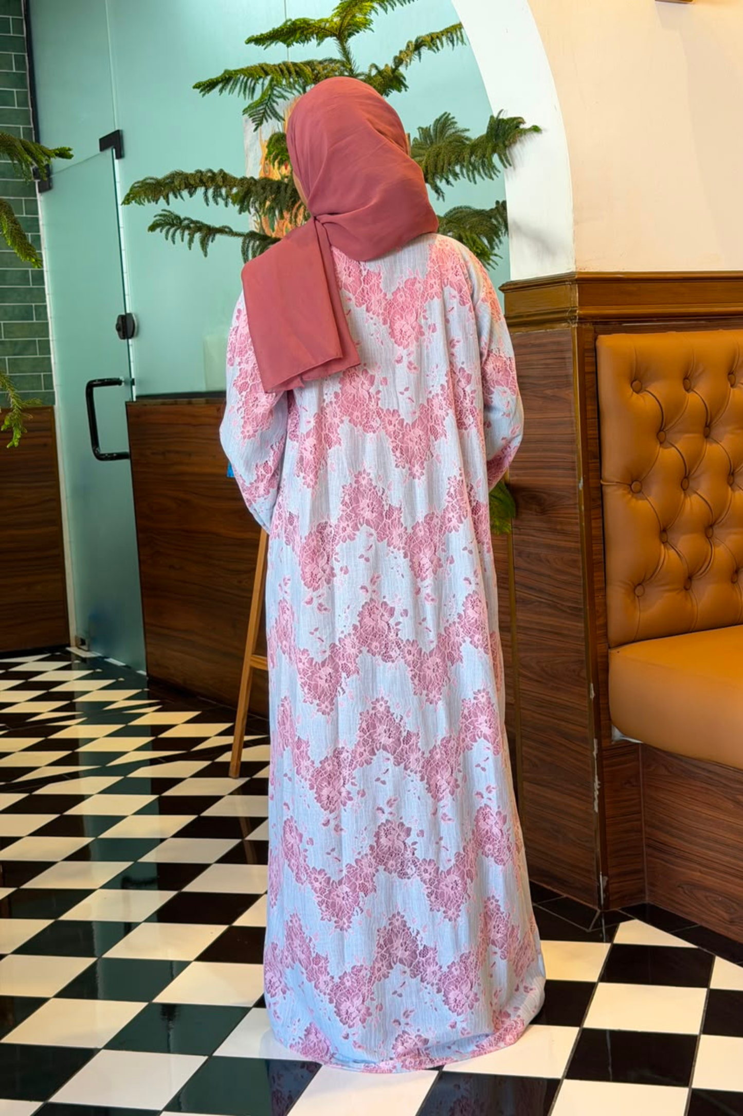 Rosé Open Abaya
